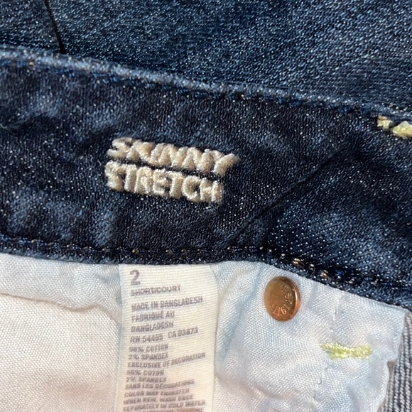 2 pairs - AEO Skinny Stretch Jeans size 2 Short - Picture 10 of 11